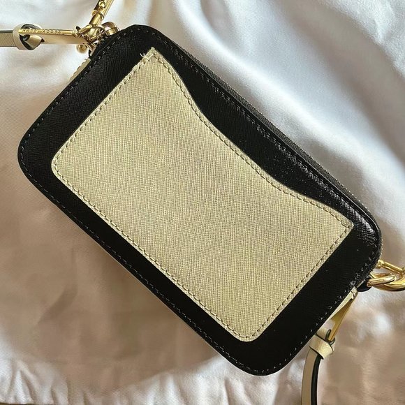 Marc Jacobs Snapshot Crossbody - Picture 2 of 5